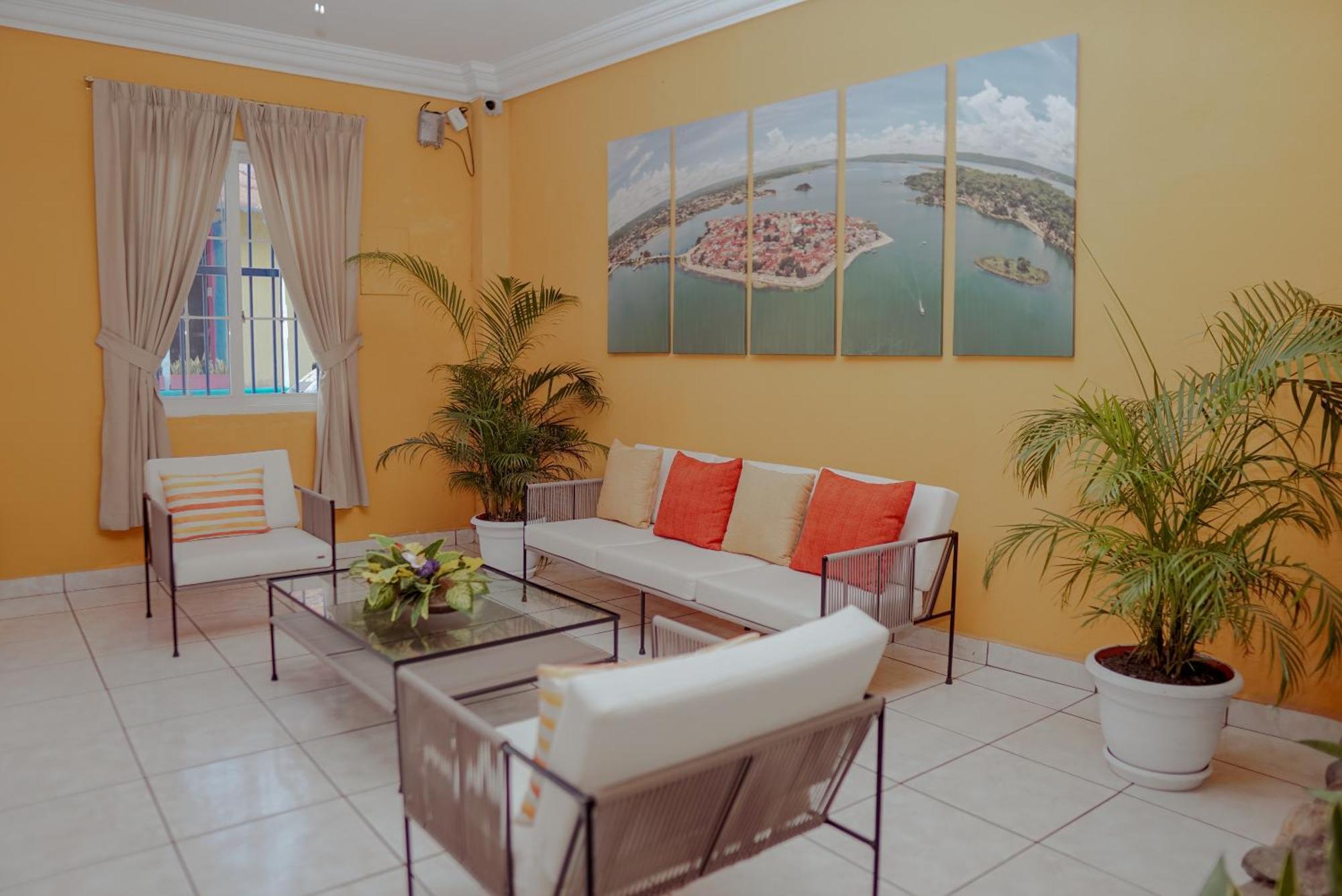 Hotel Villa Del Lago Flores Kültér fotó